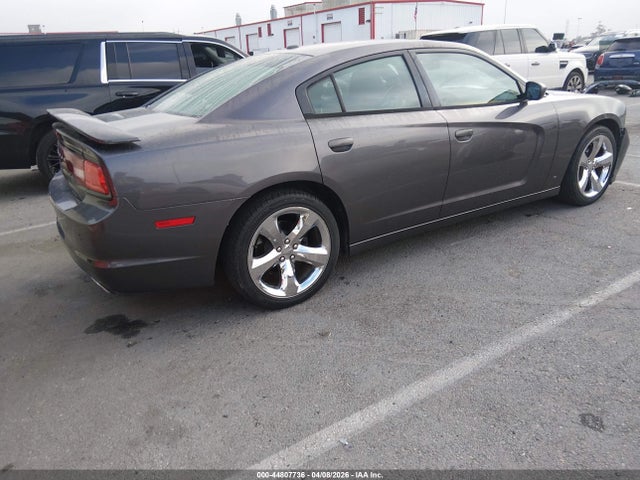 DODGE CHARGER SXT - 4