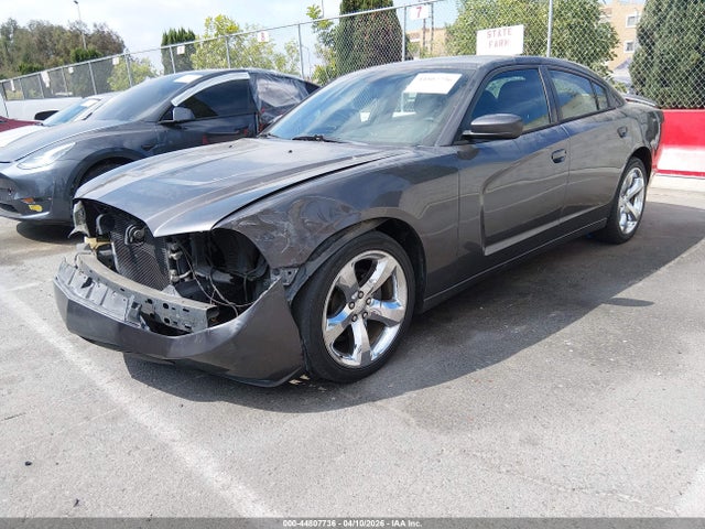 DODGE CHARGER SXT - 2