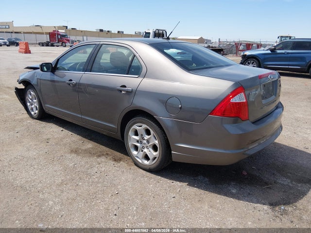 FORD FUSION SE - 3
