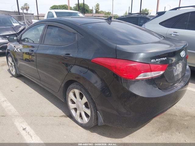 HYUNDAI ELANTRA LIMITED - 3