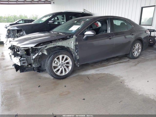 2023 Toyota CAMRY LE photo 2