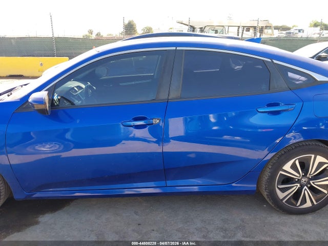 2018 HONDA CIVIC EX-T 14