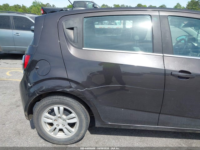 CHEVROLET SONIC LT AUTO - 6