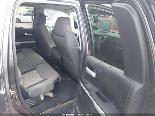 TOYOTA TUNDRA - 8