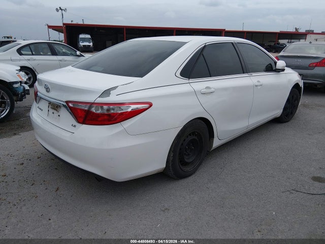 TOYOTA CAMRY - 4