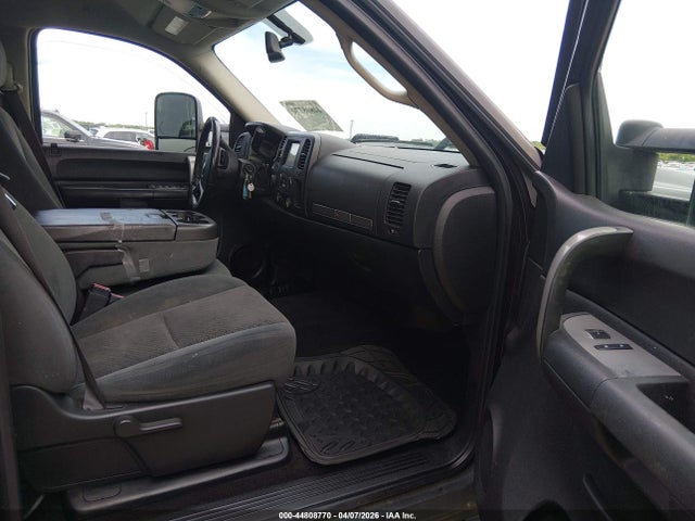 CHEVROLET SILVERADO 2500HD LT1 - 5