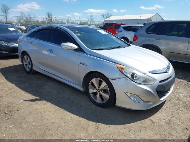 2012 HYUNDAI SONATA 