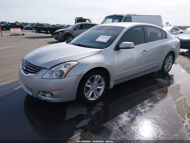 صورة 2 لـ 2011 Nissan ALTIMA 3.5 SR
