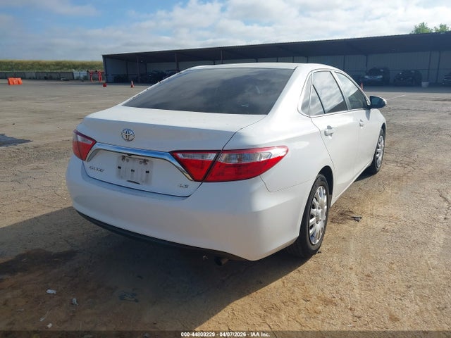 TOYOTA CAMRY - 4