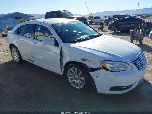 2013 Chrysler 200 TOURING — фото 1