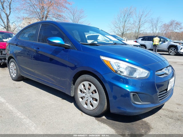 HYUNDAI ACCENT SE - 1