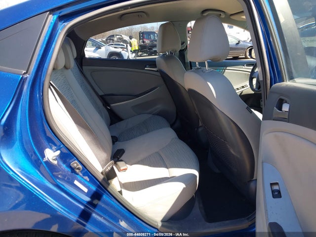 HYUNDAI ACCENT SE - 8