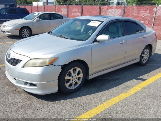 TOYOTA CAMRY - 2