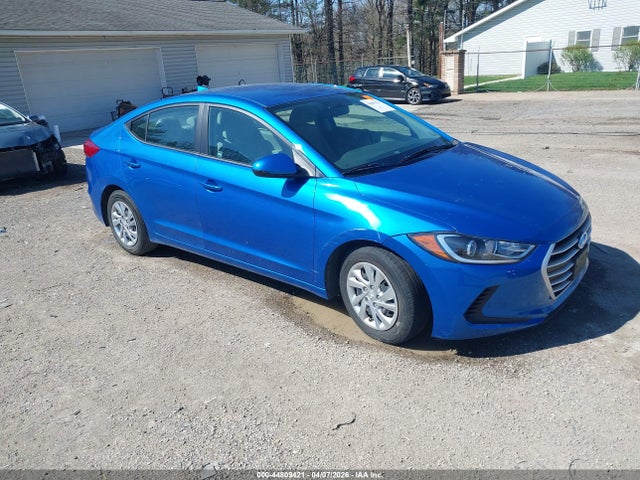 HYUNDAI ELANTRA SE - 1