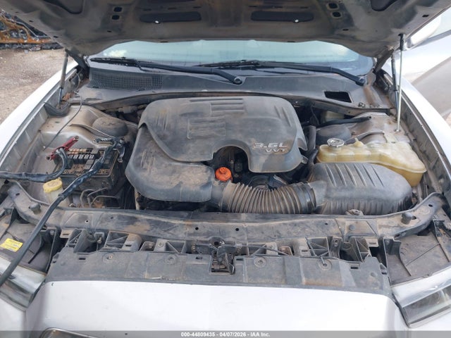 DODGE CHARGER SE - 10