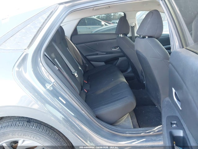 2024 Hyundai ELANTRA SEL 照片 8