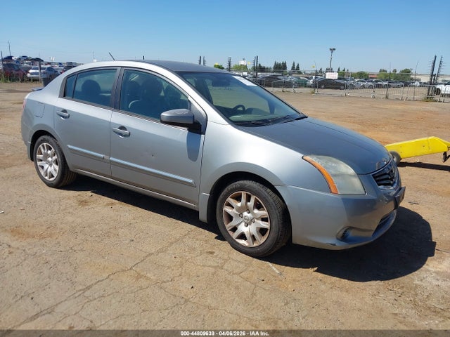 2011 Nissan SENTRA 2.0S 照片 1