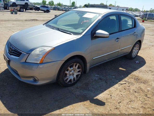 2011 Nissan SENTRA 2.0S 照片 2