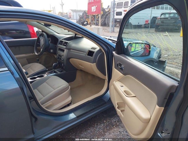 FORD FUSION SE - 5