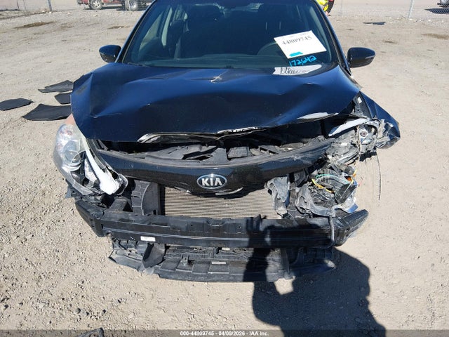 صورة 6 لـ 2016 KIA FORTE LX