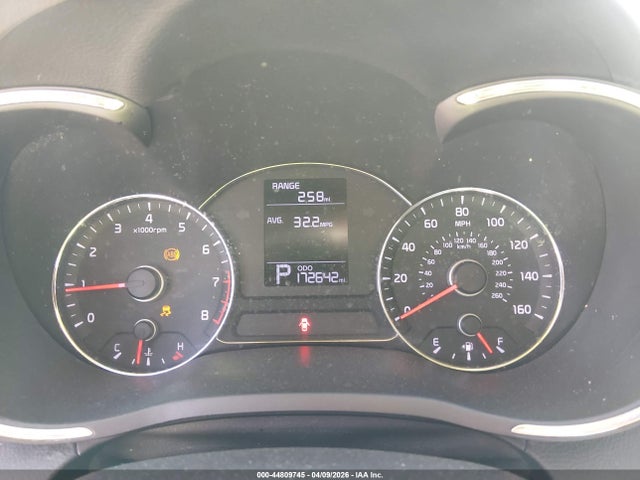 صورة 7 لـ 2016 KIA FORTE LX