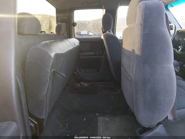 CHEVROLET SILVERADO 1500 LS - 8