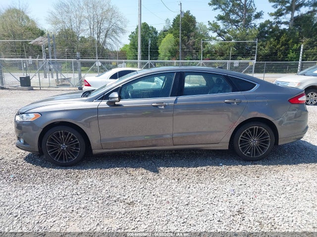 FORD FUSION SE - 6