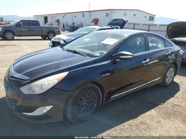 HYUNDAI SONATA HYBRID - 2