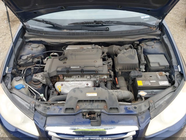 HYUNDAI ELANTRA GLS - 10