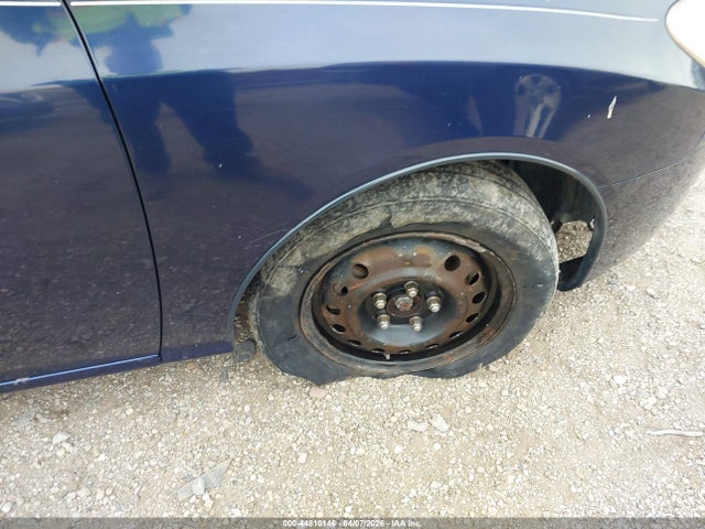 HYUNDAI ELANTRA GLS - 6