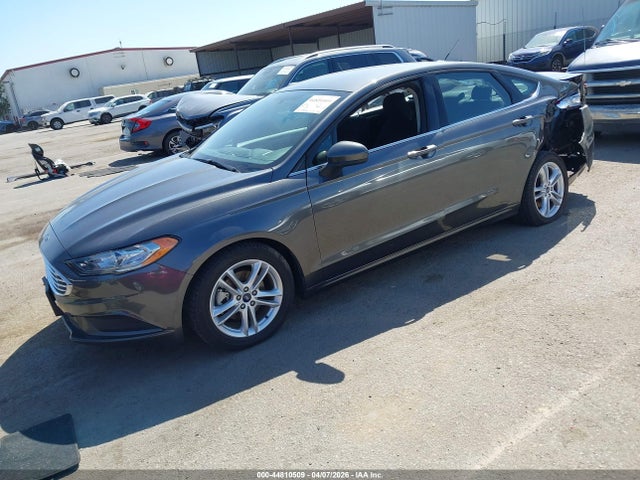 FORD FUSION SE - 2
