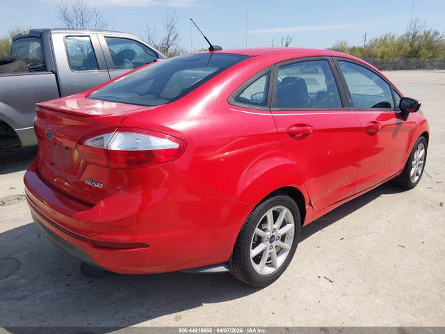 FORD FIESTA SE - 4