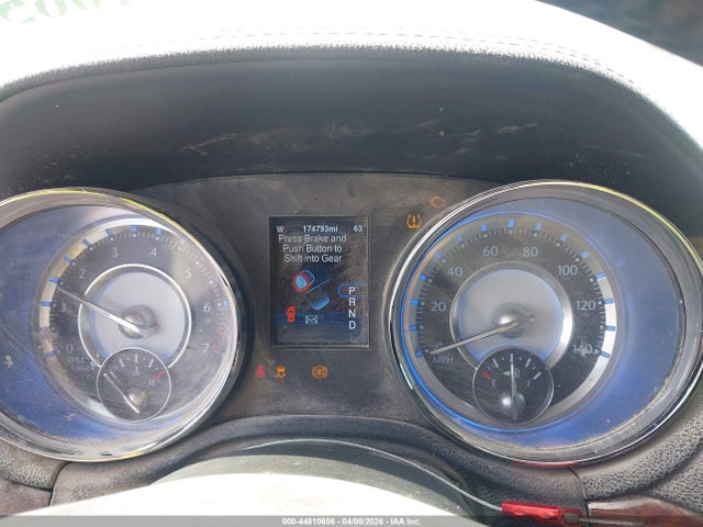 CHRYSLER 300 MOTOWN - 7
