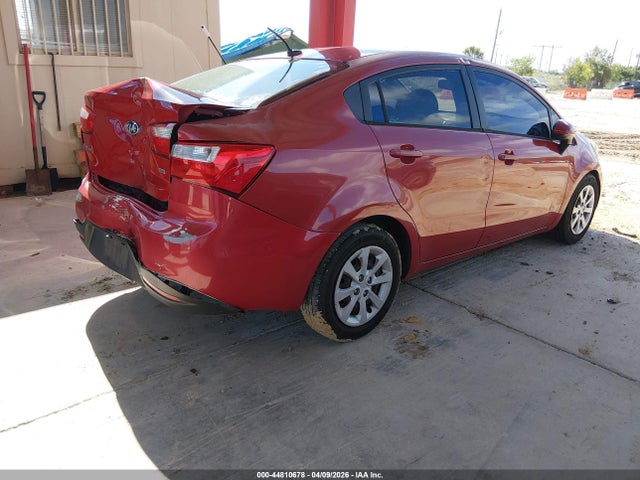 KIA RIO LX - 4