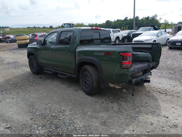 2025 Nissan FRONTIER PRO-4X 4X4 — фото 3