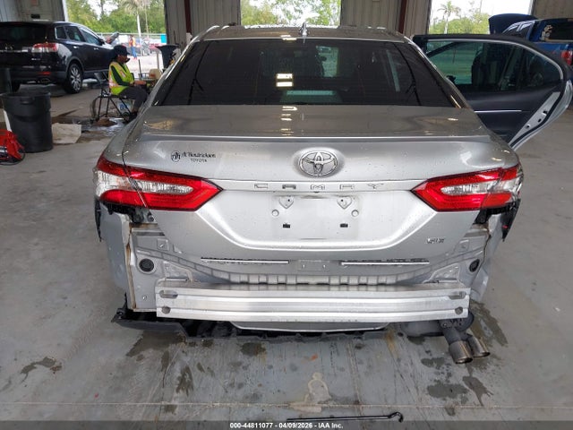 TOYOTA CAMRY - 6