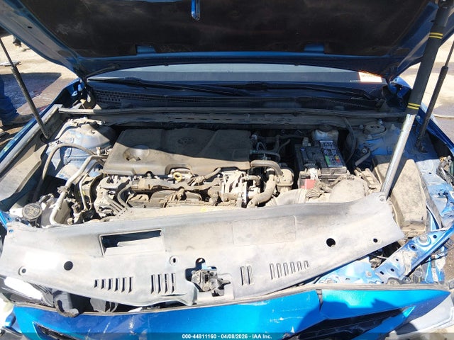 2019 TOYOTA CAMRY SE 10