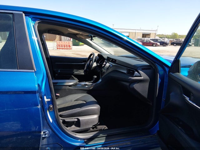 2019 TOYOTA CAMRY SE 5