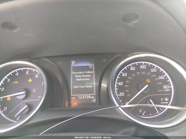 2019 TOYOTA CAMRY SE 7