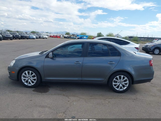 صورة مصغرة 15 لـ 2010 Volkswagen JETTA LIMITED EDITION
