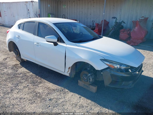 2017 MAZDA MAZDA3 TOURING
