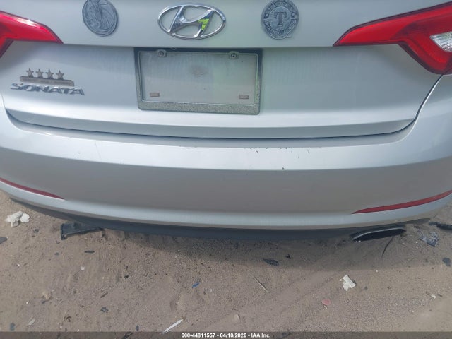 HYUNDAI SONATA SE - 6