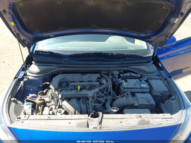 HYUNDAI ACCENT SE - 10