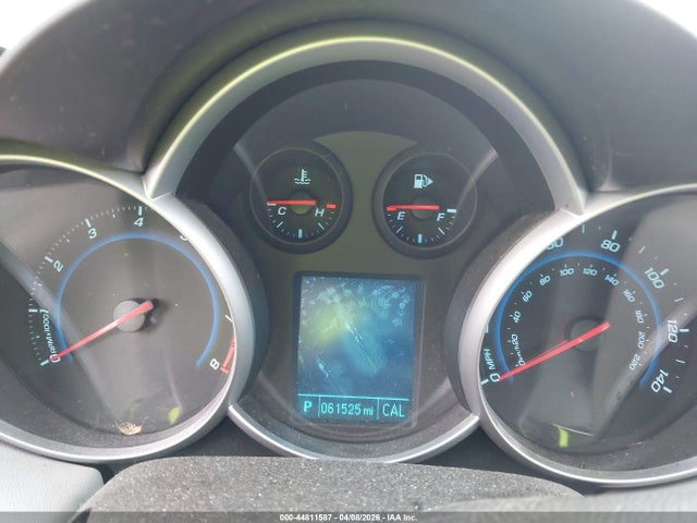 CHEVROLET CRUZE LS AUTO - 7