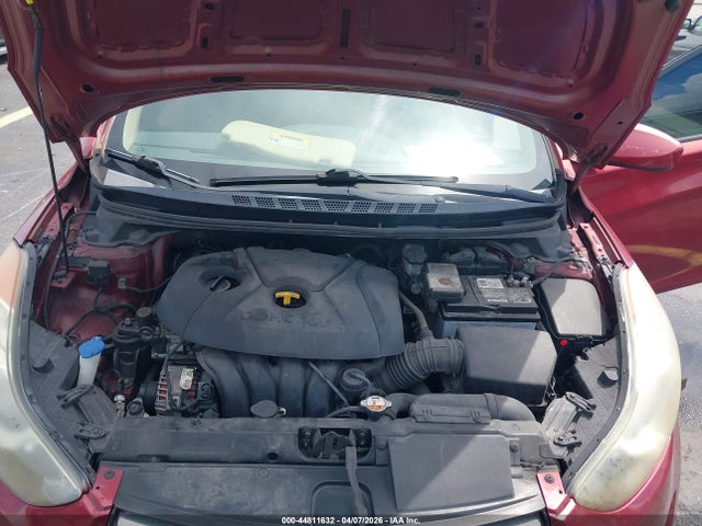 HYUNDAI ELANTRA GLS - 10