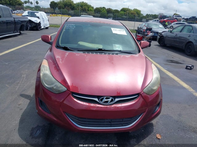 HYUNDAI ELANTRA GLS - 6