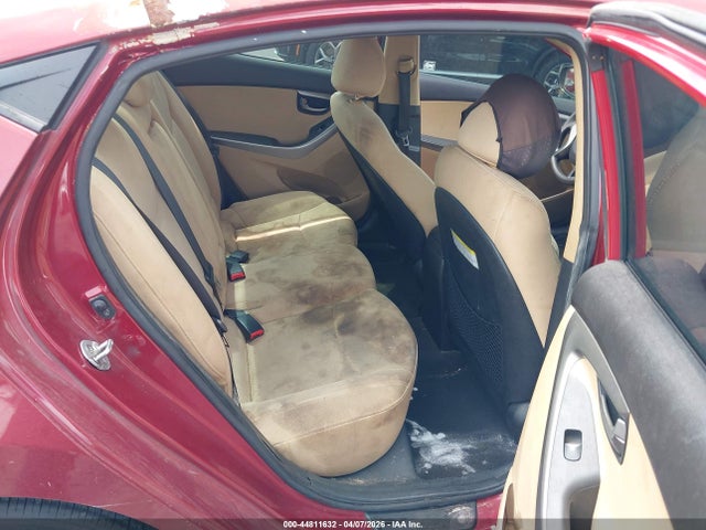 HYUNDAI ELANTRA GLS - 8