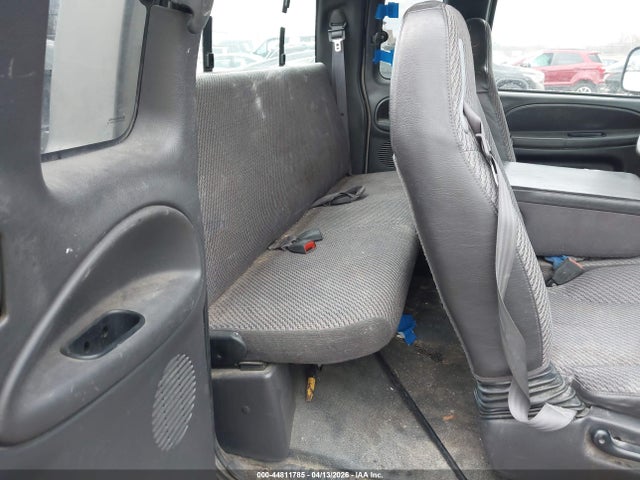 DODGE RAM 2500 ST - 8