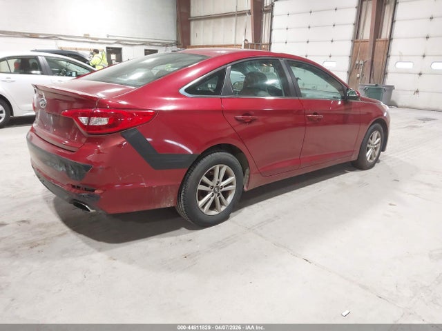 HYUNDAI SONATA SE - 4