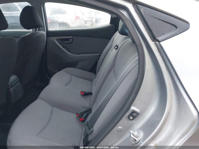 HYUNDAI ELANTRA SE - 8